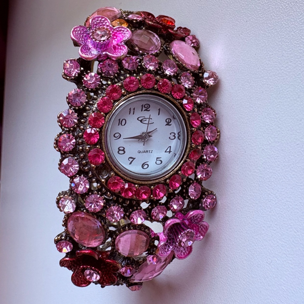 Crystal Watch Bracelet by Charming Charlie - battery not working